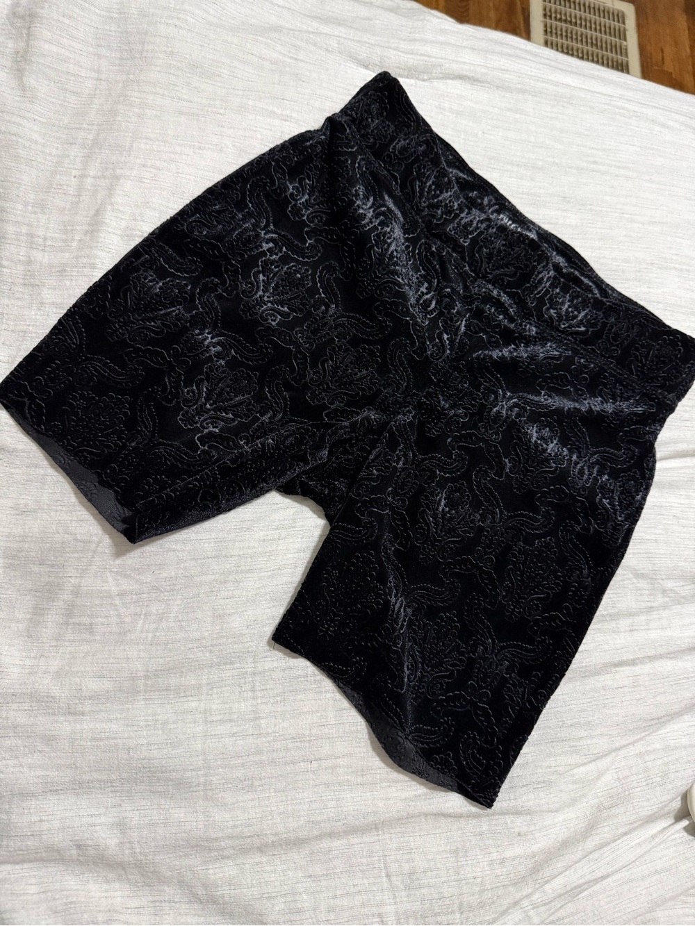 Ruff Hewn Black Velvet Patterned Bike Shorts - Picture 2 of 5